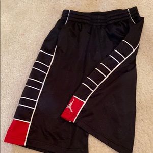 Jordan black sport short